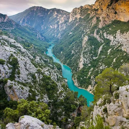 Le Refuge Des Sources 3*